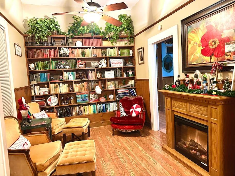 Spacious Downtown Jackson Retreat- Historic Hangout エクステリア 写真